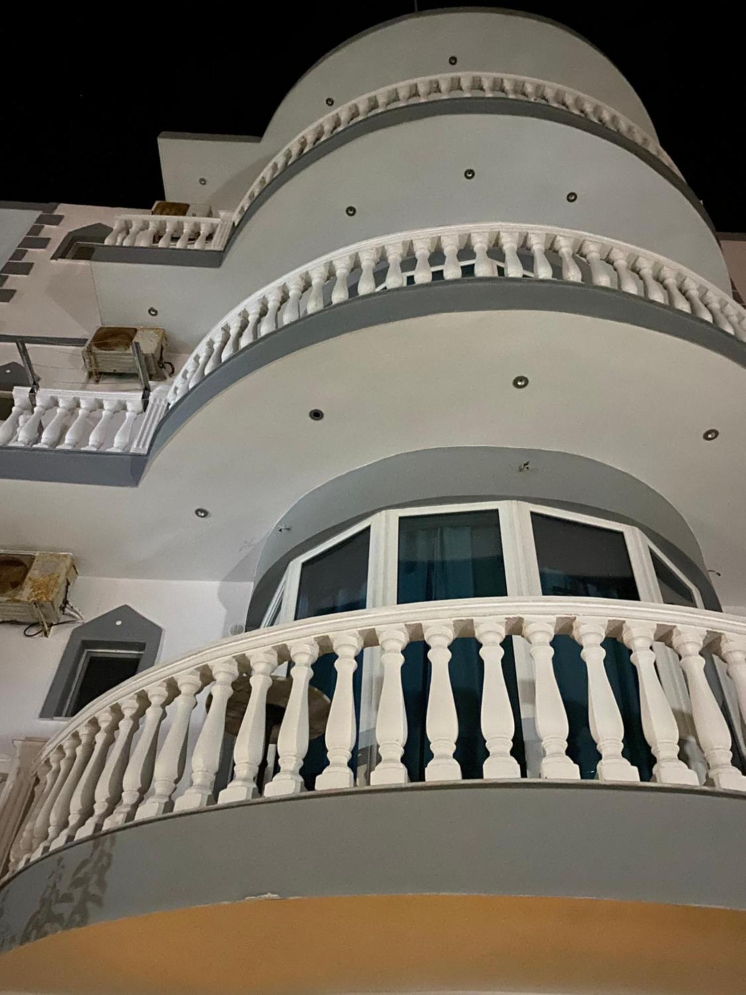 Studio Apartments Rizarjo 사밀 외부 사진