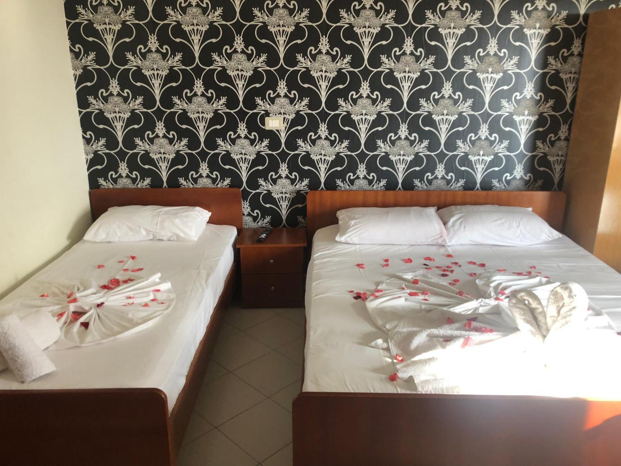 Studio Apartments Rizarjo 사밀 외부 사진