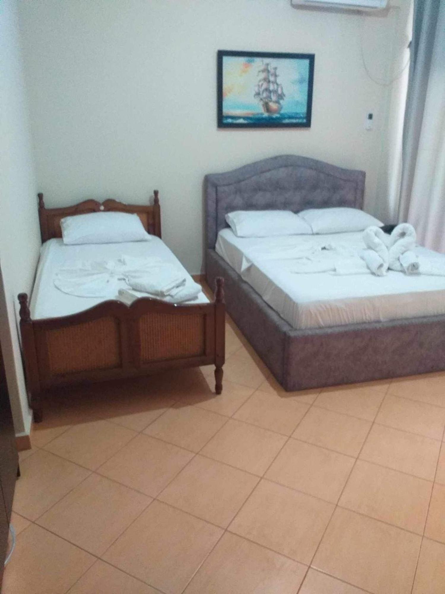 Studio Apartments Rizarjo 사밀 외부 사진