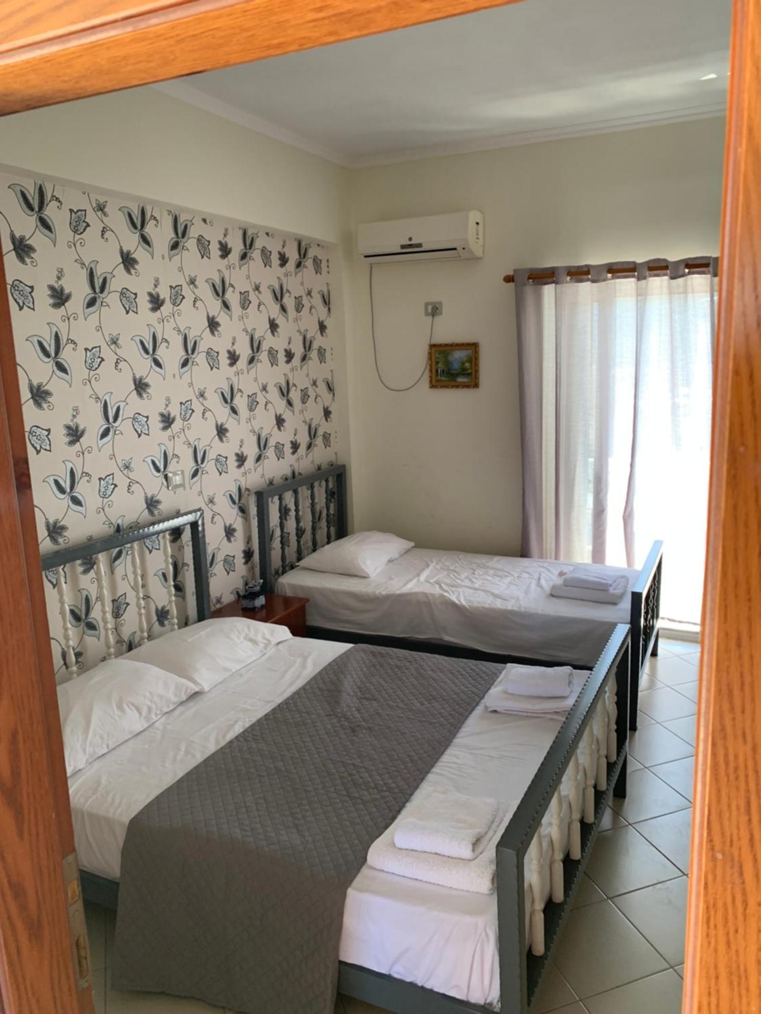 Studio Apartments Rizarjo 사밀 외부 사진