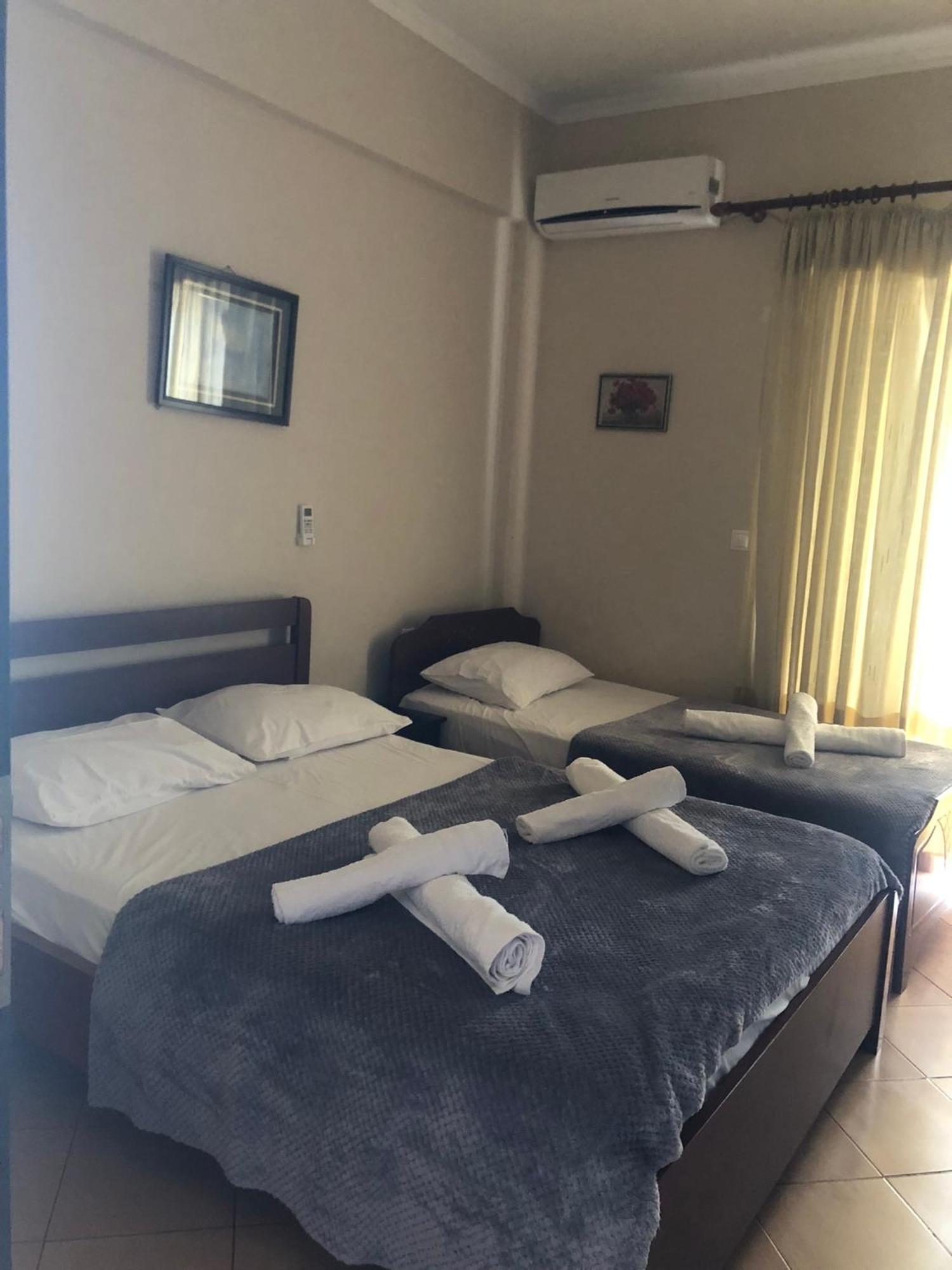 Studio Apartments Rizarjo 사밀 외부 사진