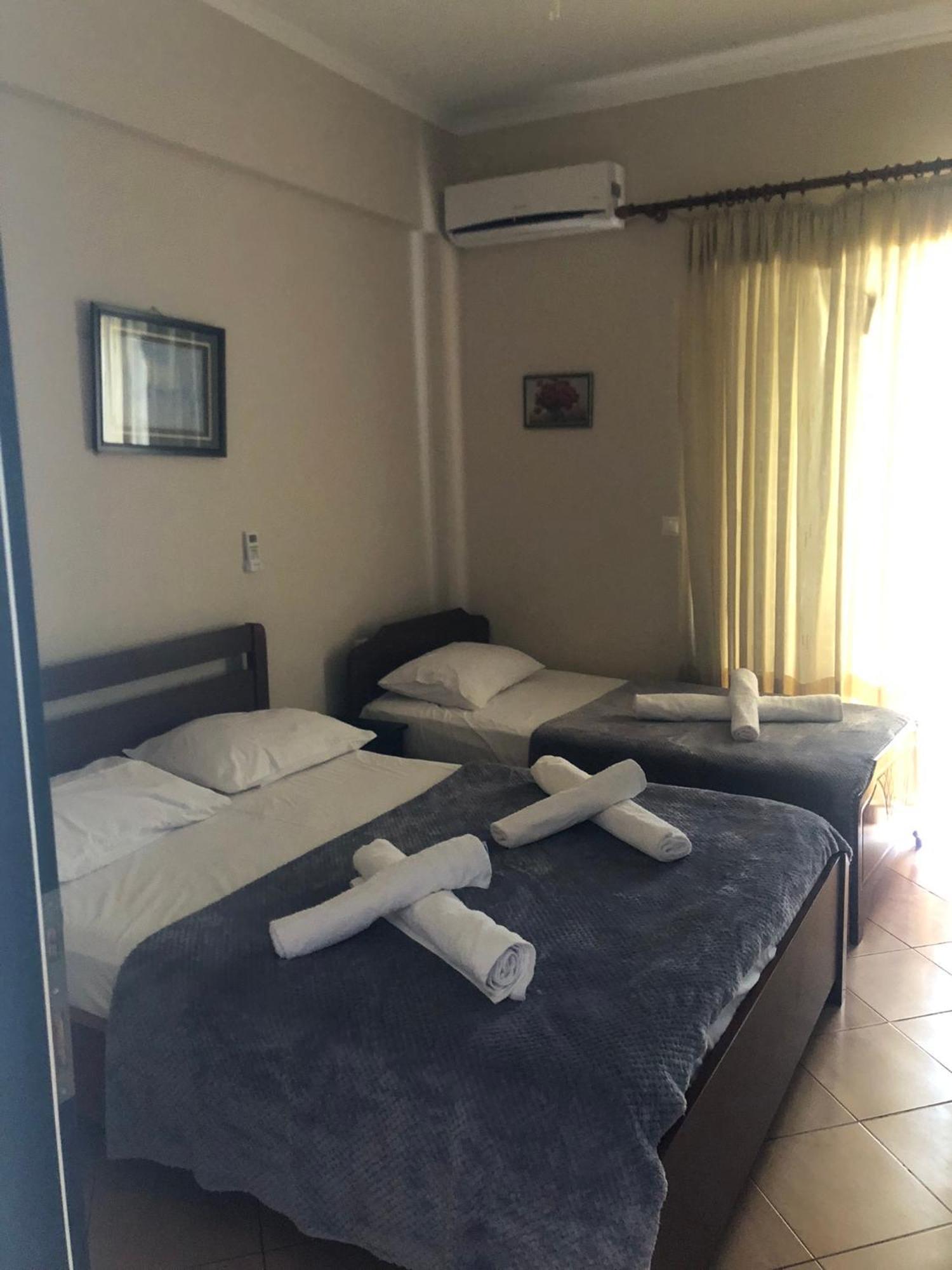 Studio Apartments Rizarjo 사밀 외부 사진