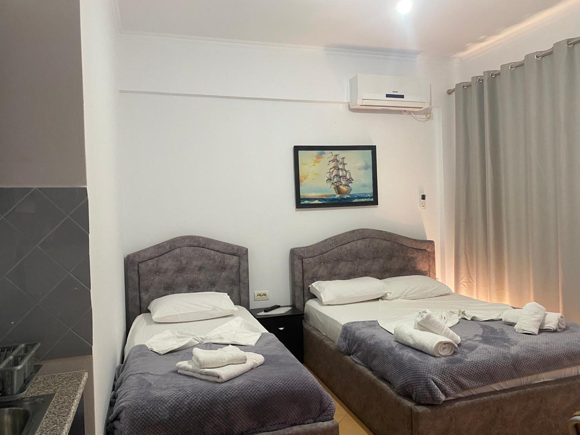 Studio Apartments Rizarjo 사밀 외부 사진
